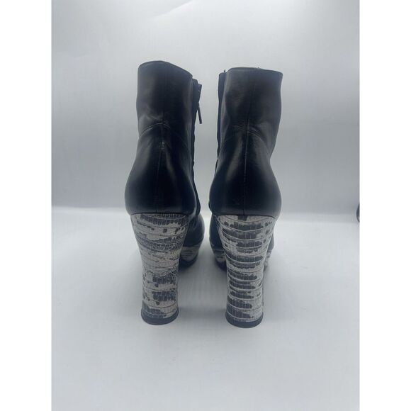 John Fluevog Black Leather Snakeskin Heel Boots Sz 9 - Picture 4 of 13